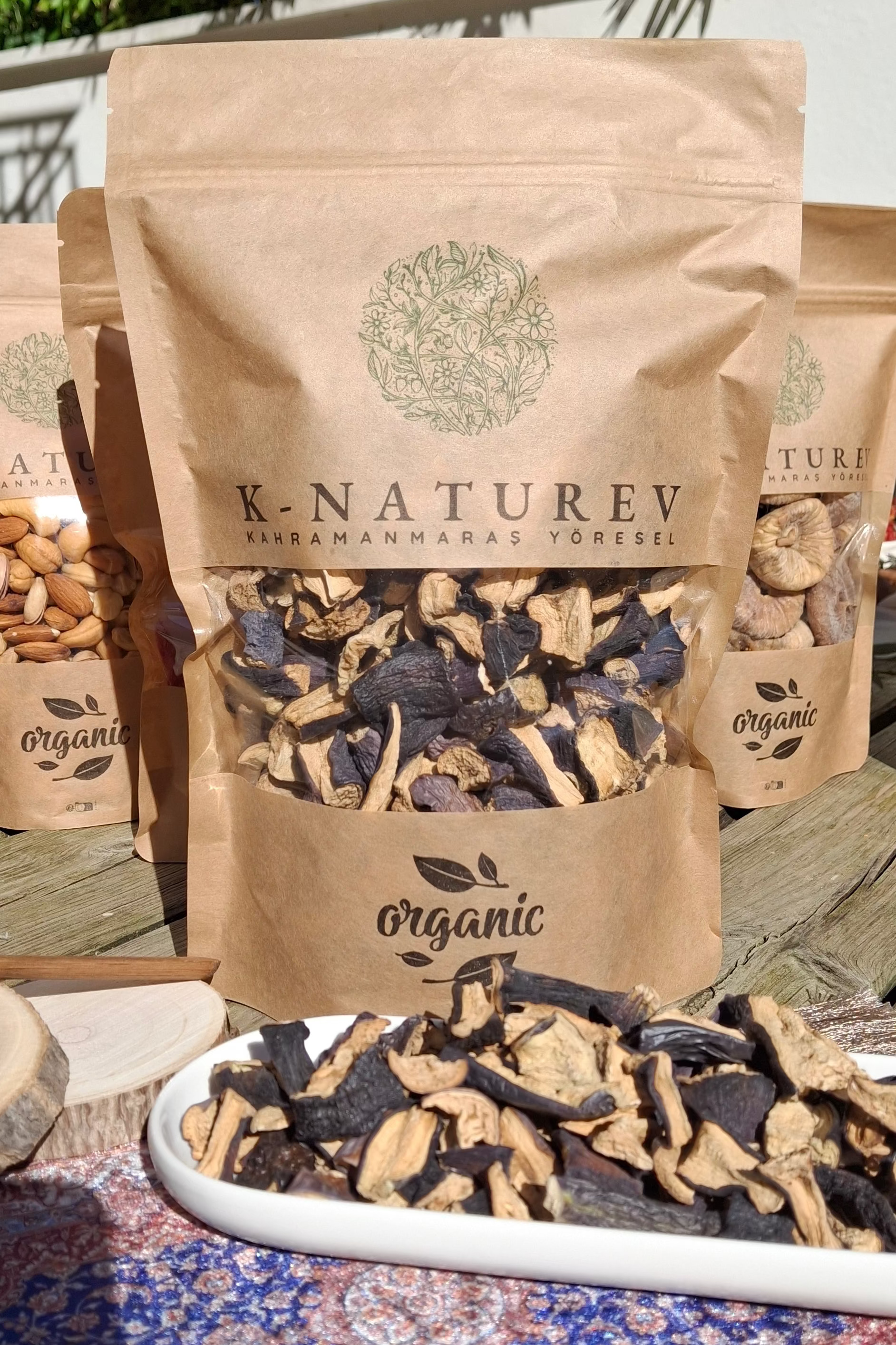 Aubergines séchées 1 bağ (Kuru Patlıcan)