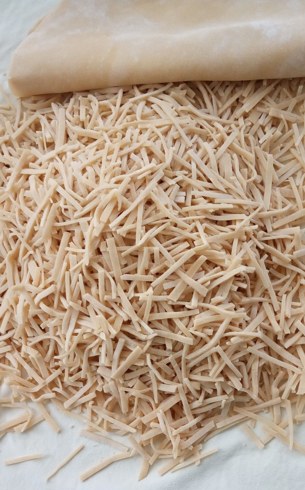 Sade yöresel erişte – Köy yumurtalı | Erişte nature aux œufs fermiers